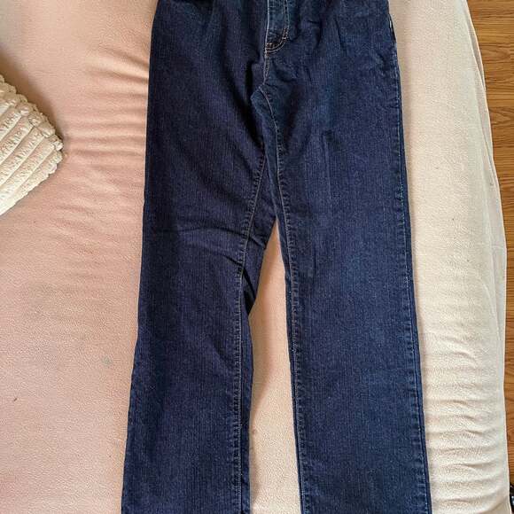 Tommy Hilfiger Denim - Tommy Hilfiger Women's Layla High Rise Slim Straight Jeans in Dark Wash